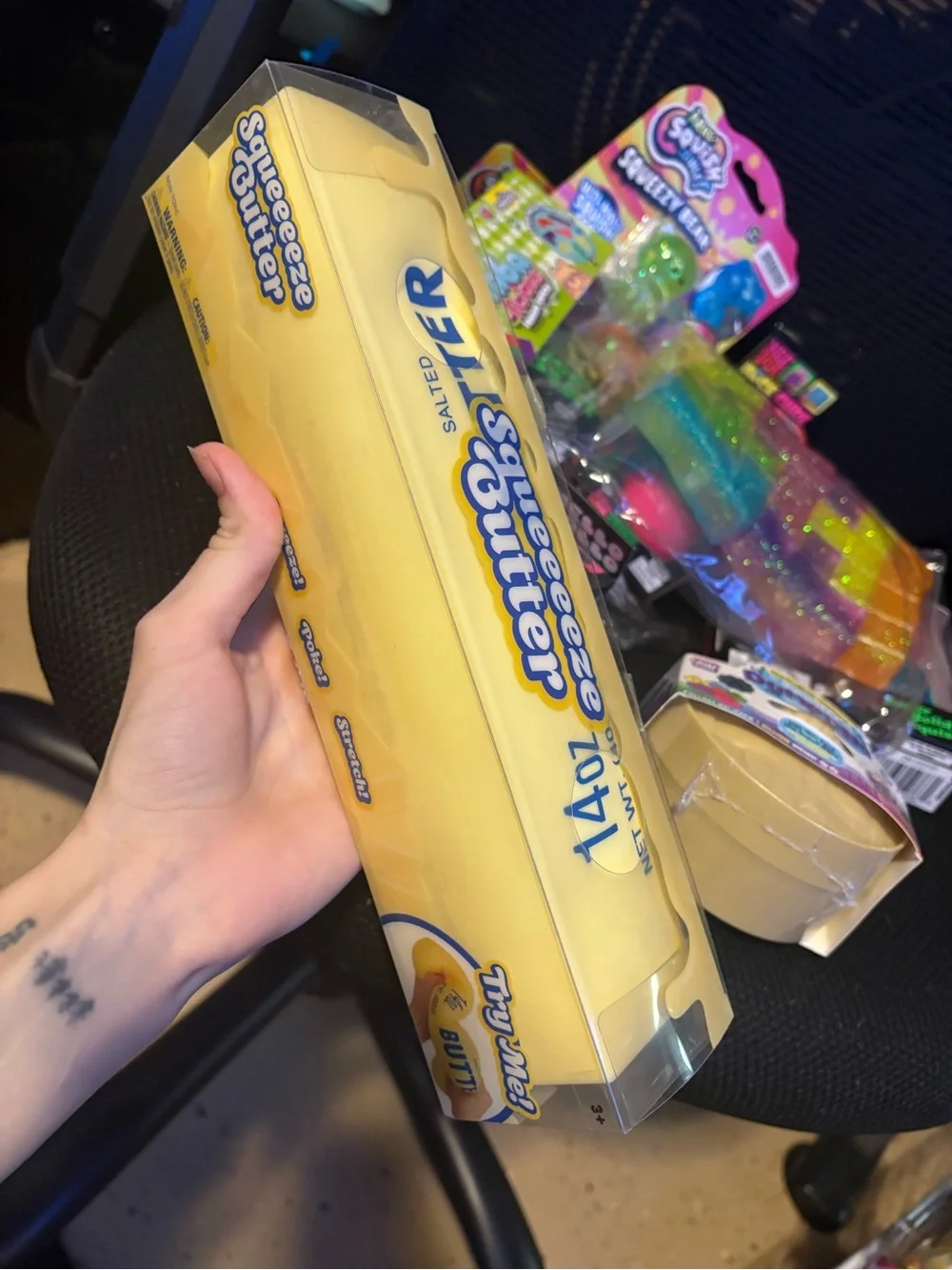 VIRAL SQUISHY MYSTERY BOX